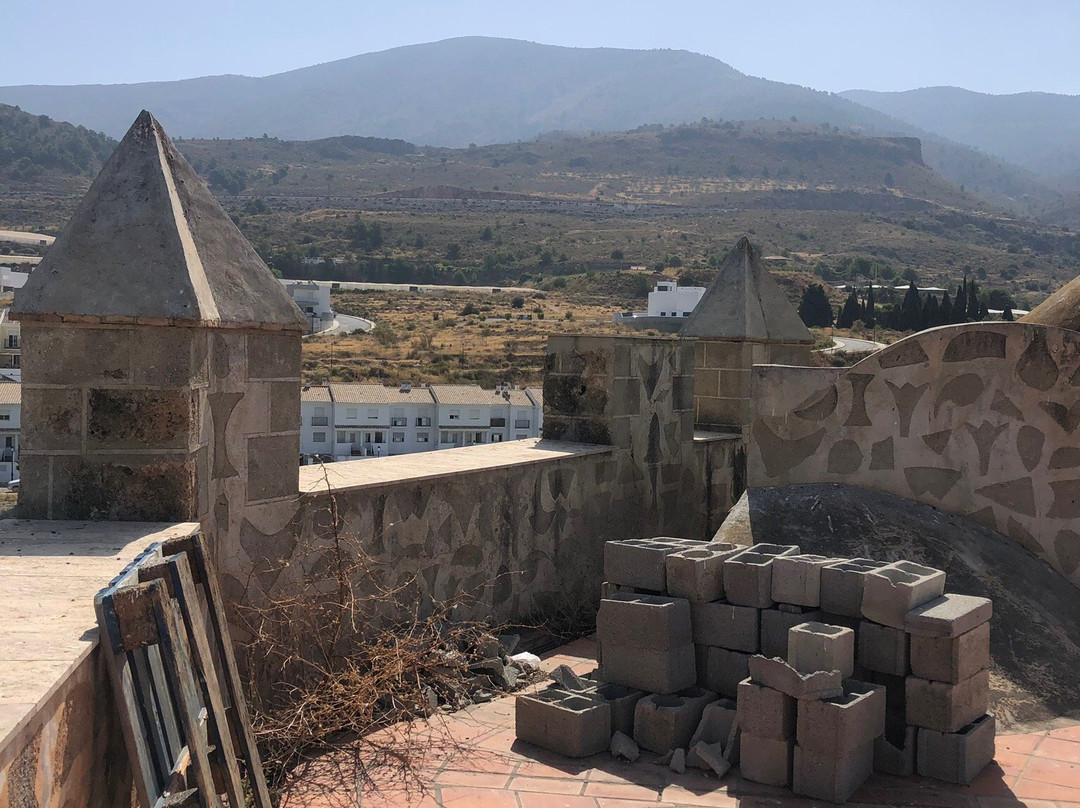 Castillo de los Ulloa-Velez de Benaudalla必去景点