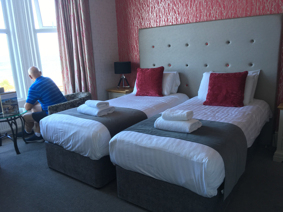 蒂奈达勒酒店主图