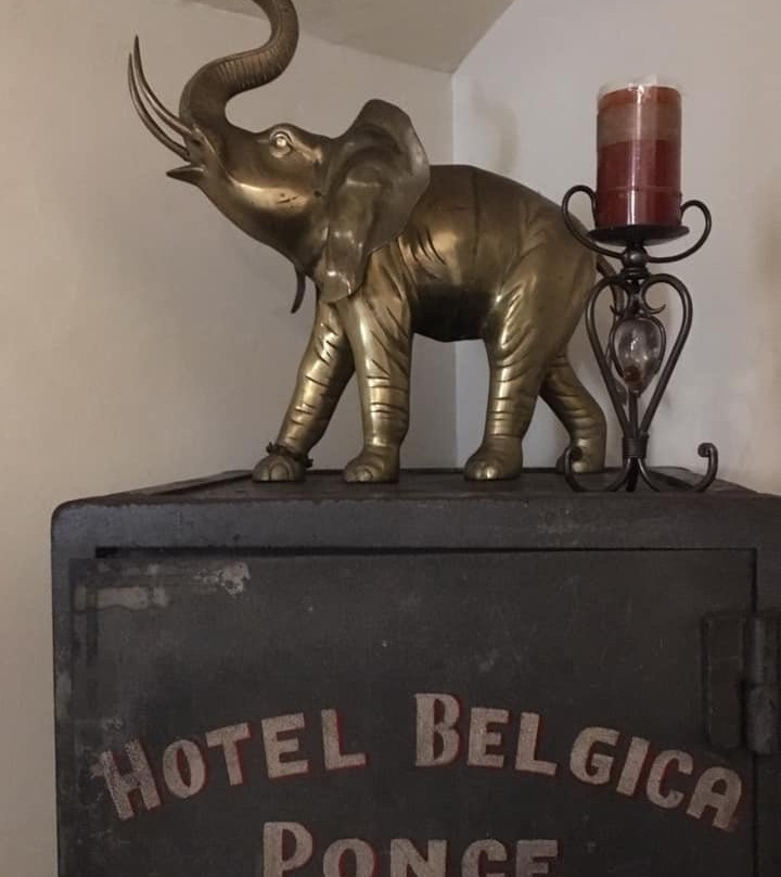 贝尔吉卡酒店主图