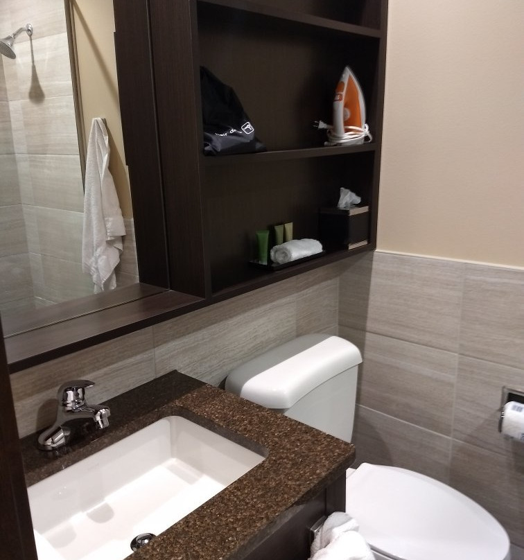 AeroStay Hotel主图