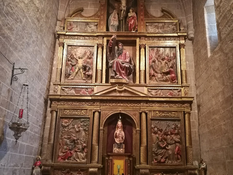 Iglesia de San Andres-Zariquiegui必去景点