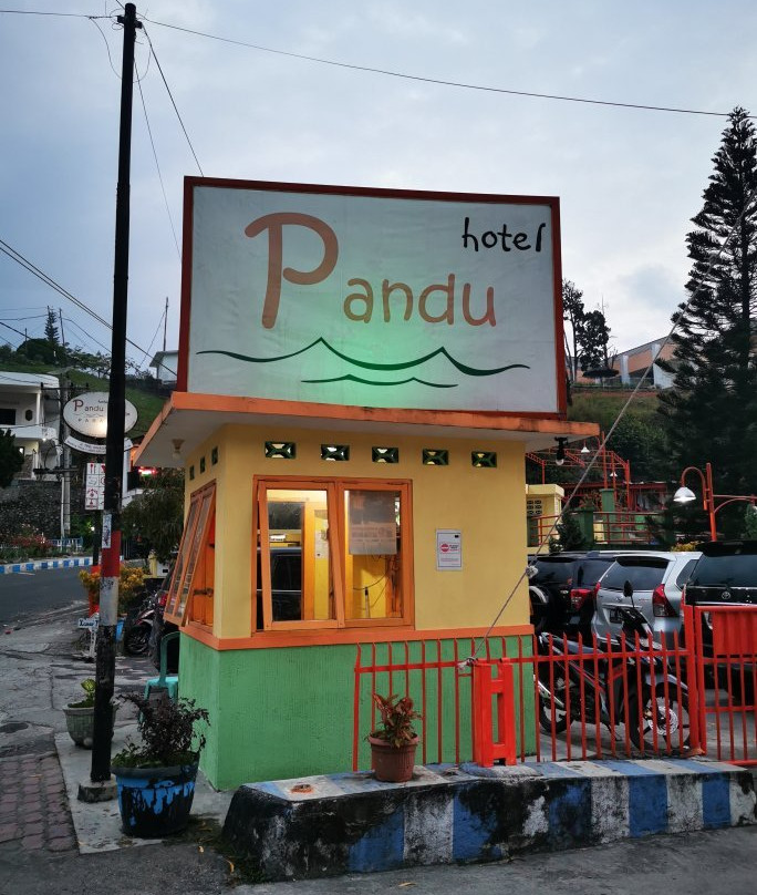 Hotel Pandu Lakeside Parapat主图