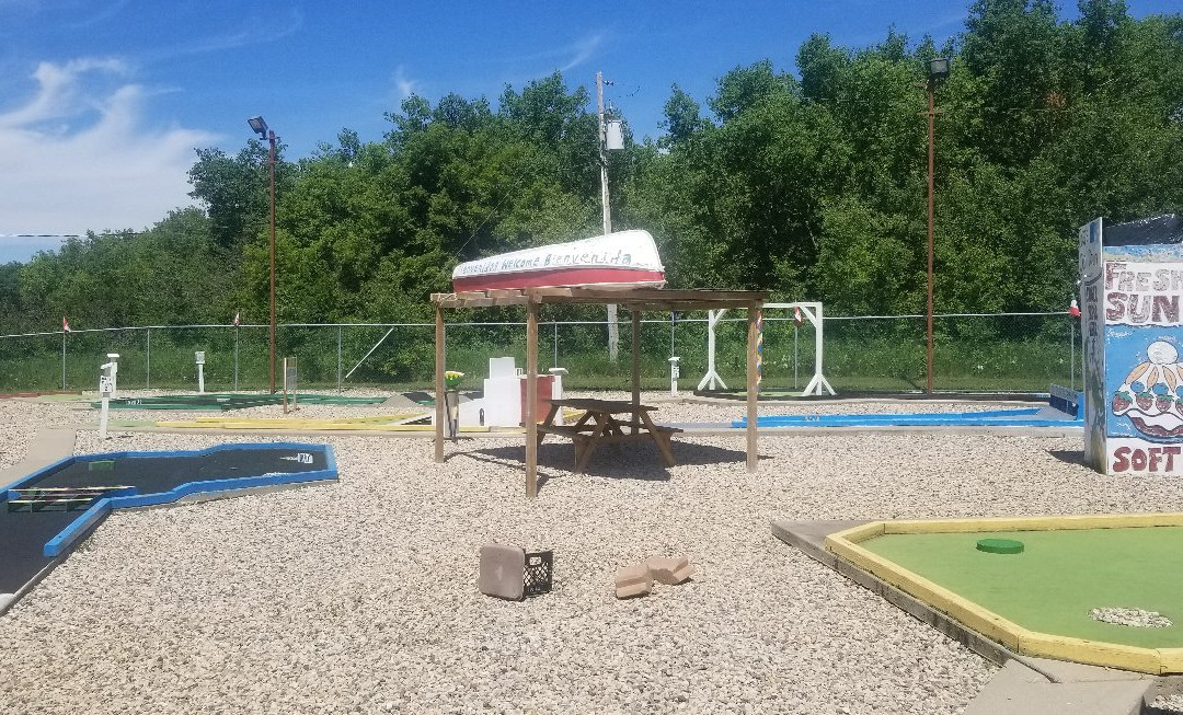 Ogy's Mini Golf景点图片