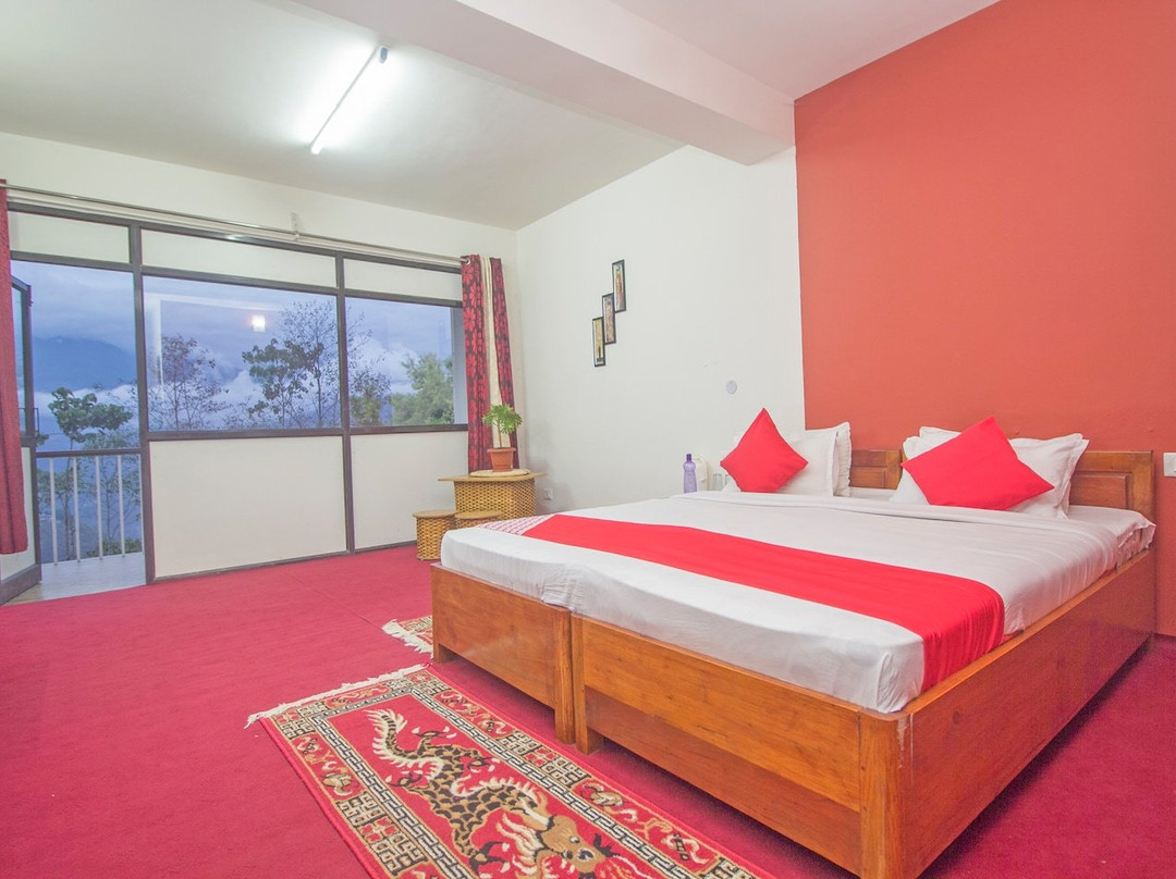 OYO 36251 Norbulingka Retreat主图