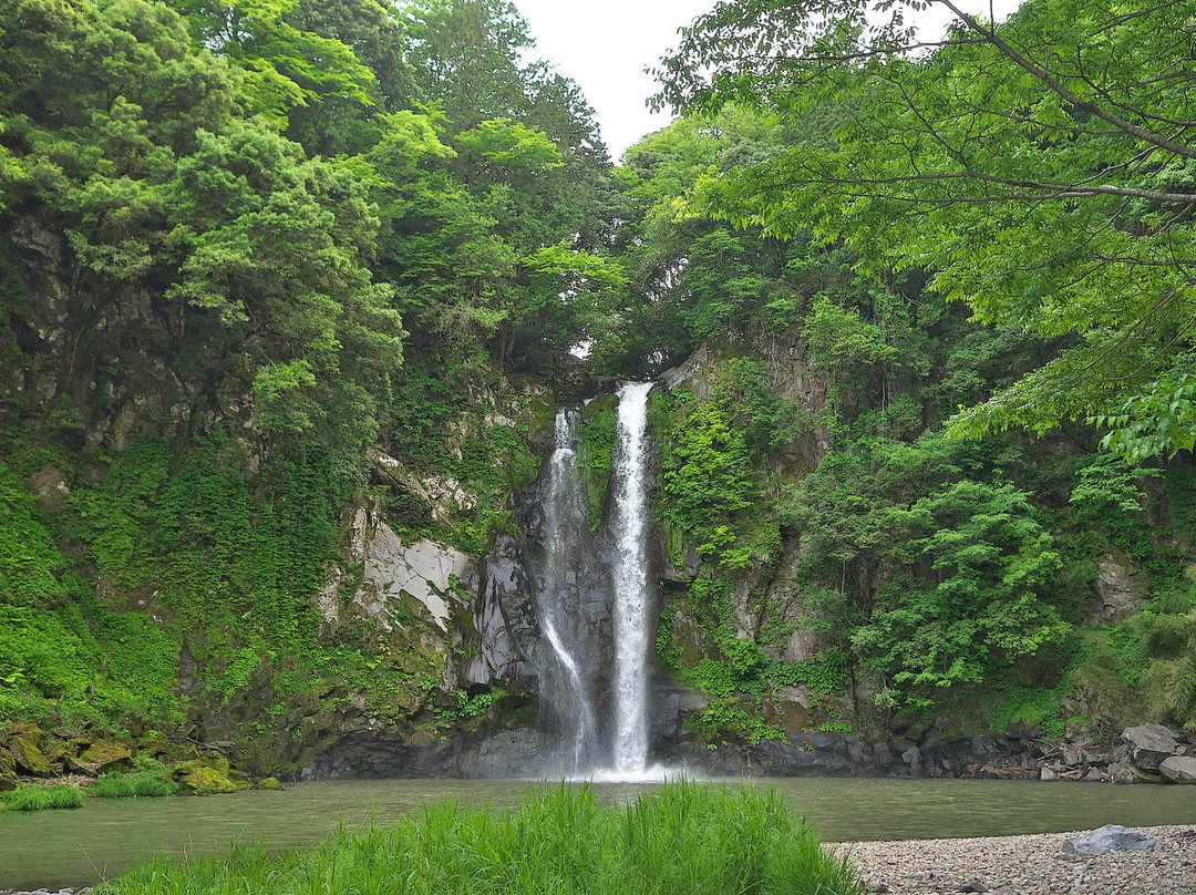 Hattan Falls