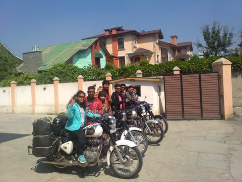 欢迎住宅酒店主图