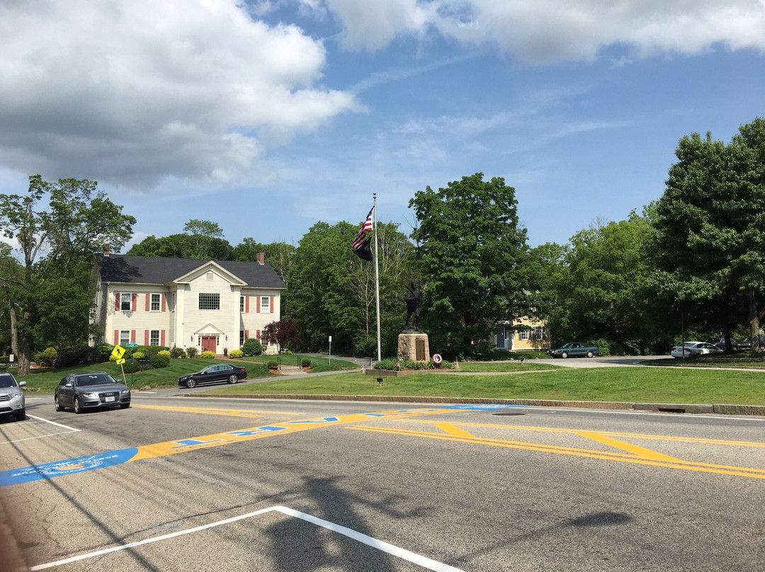 Starting line of Boston Marathon-Hopkinton必去景点