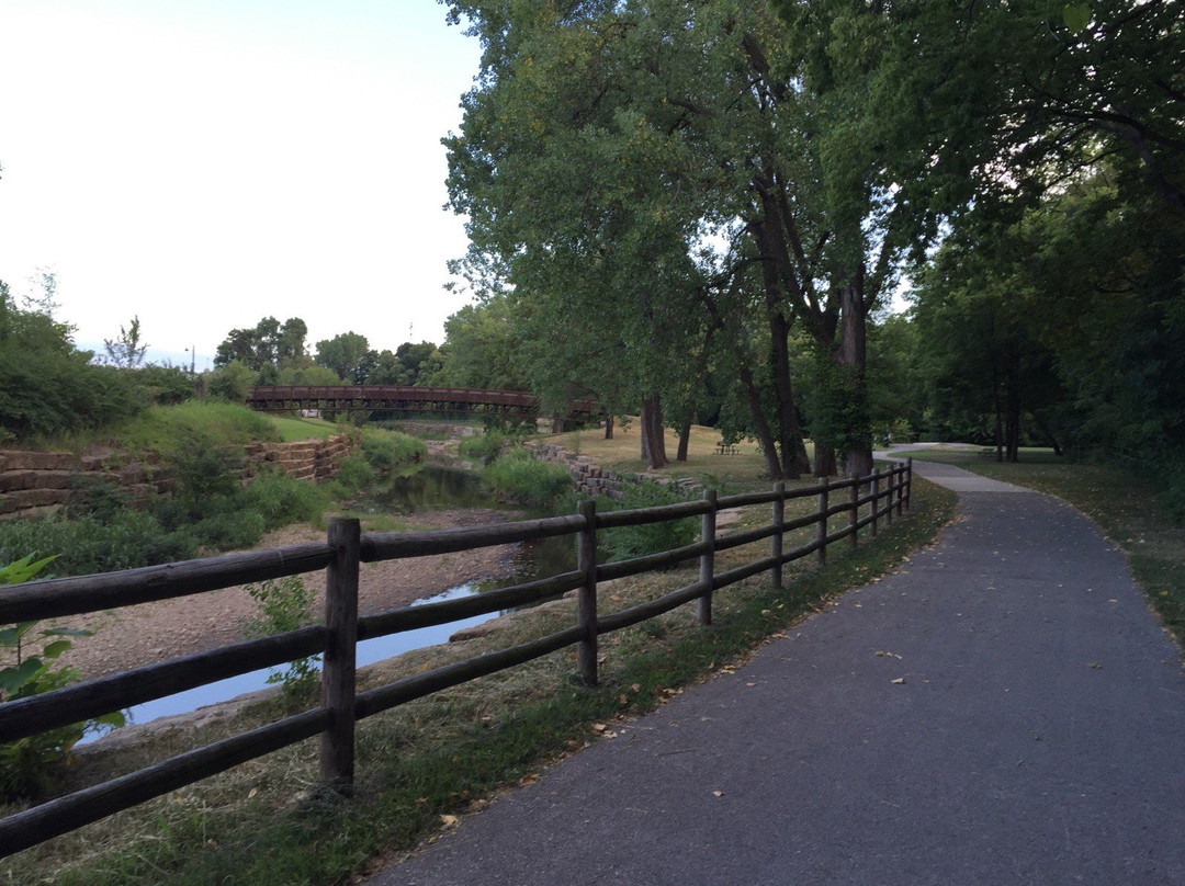 Turkey Creek Streamway Trail-Merriam必去景点