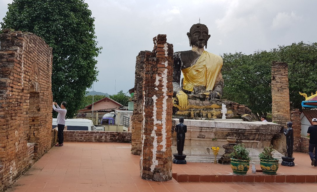 Wat Phiawat-Xieng Khouang必去景点