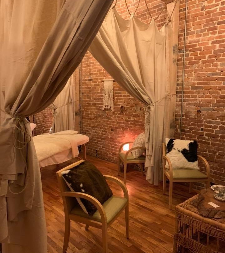 Juste Moi Yoga & Spa-Perryville必去景点