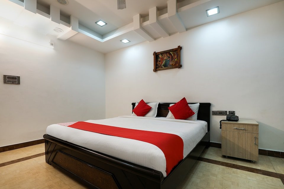 Capital O 986 Hotel Akhand S主图