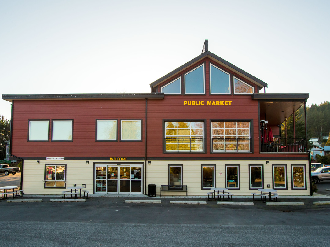Gibsons Public Market-吉布森斯必去景点