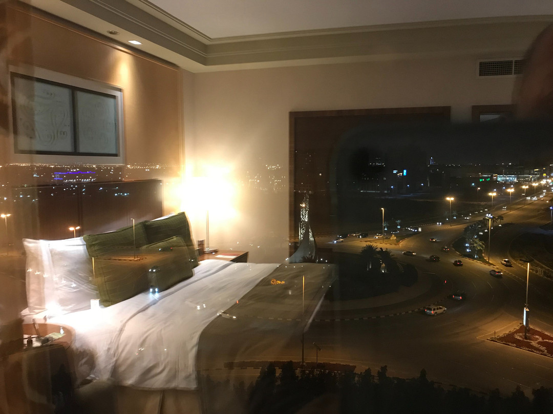 莫文皮克酒店可贺巴主图