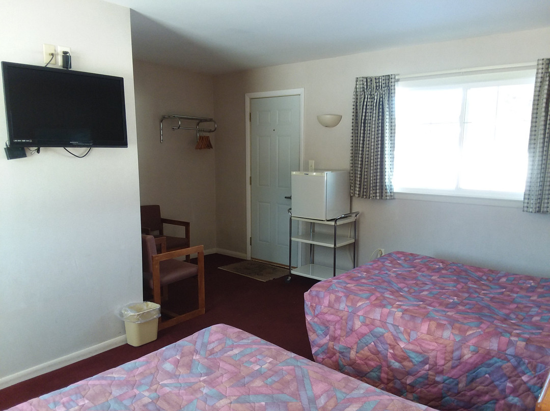 Budget Host Inn Manistique主图