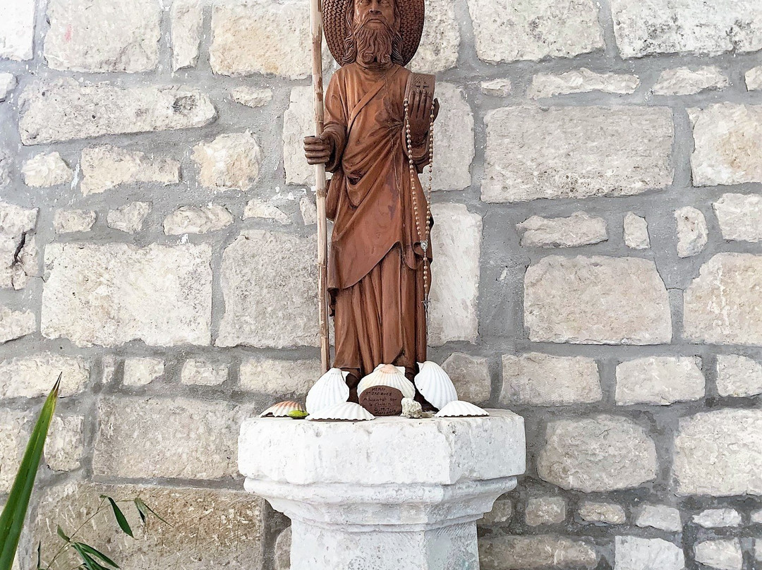 Eglise Saint Vivien-Pons必去景点