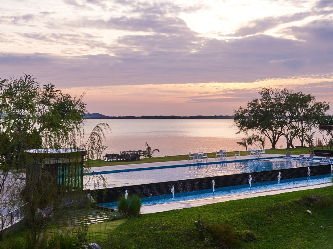 卡隆酒店住宿-Baan Rim Ao