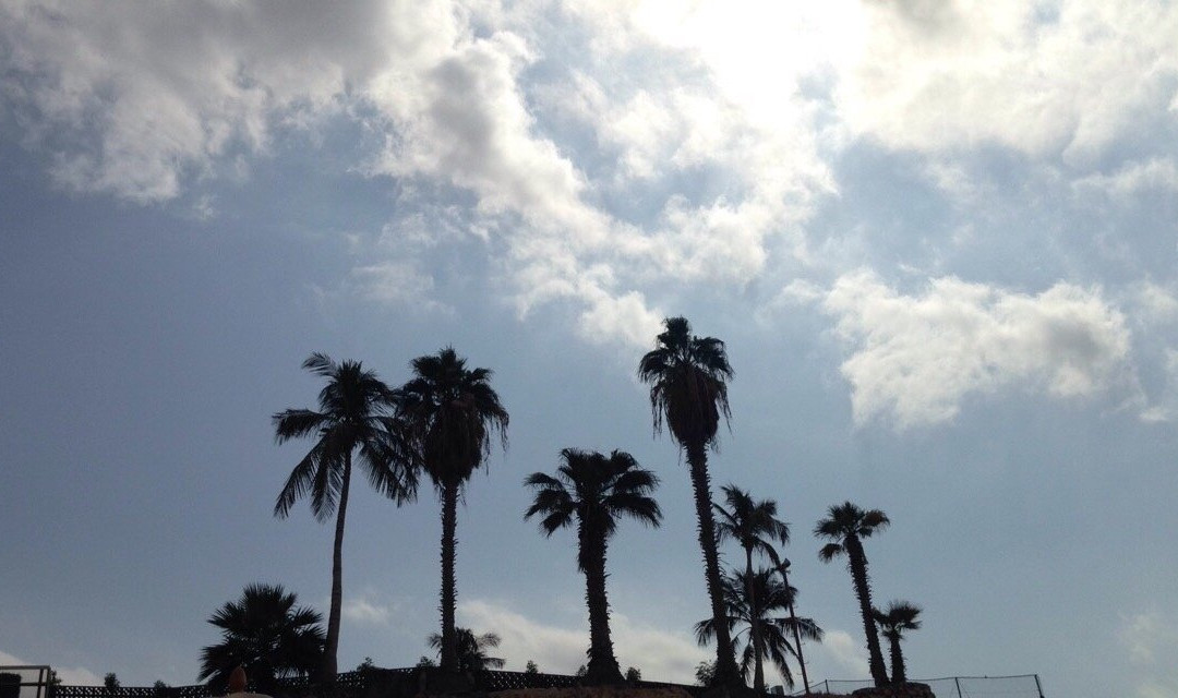 Gulf Crown Hotel Apartments主图