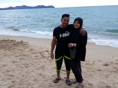 珍拉丁苏里亚厄里亚酒店主图