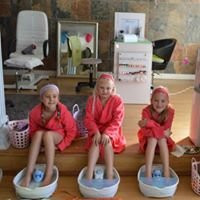 Balance Co Day Spa-莫塞尔贝必去景点