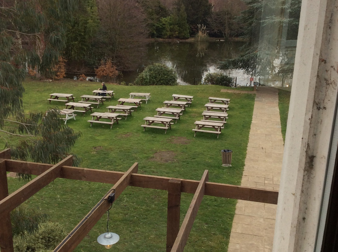 Worplesdon Place (Hotel)主图