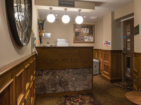 The John Russell Fox Wetherspoon主图