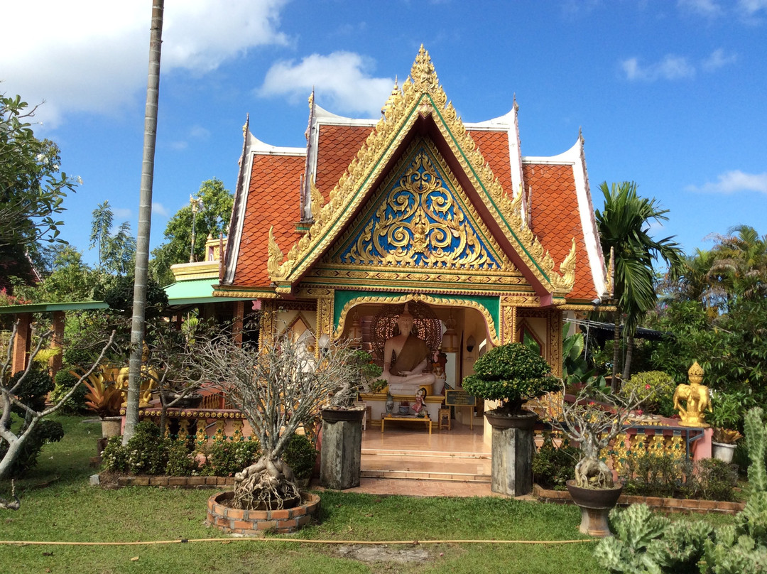Wat Mongkol Wararam-奈阳必去景点