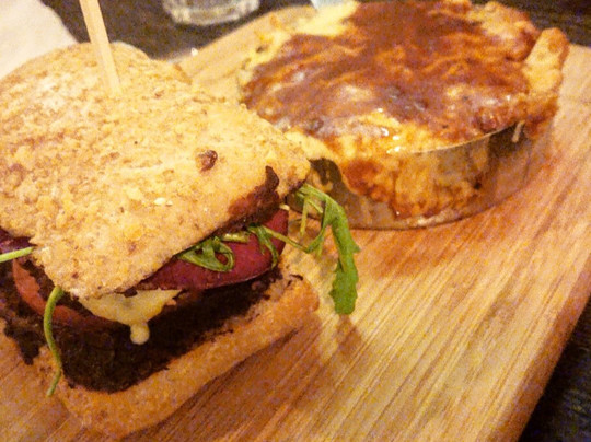 blend gourmet burger