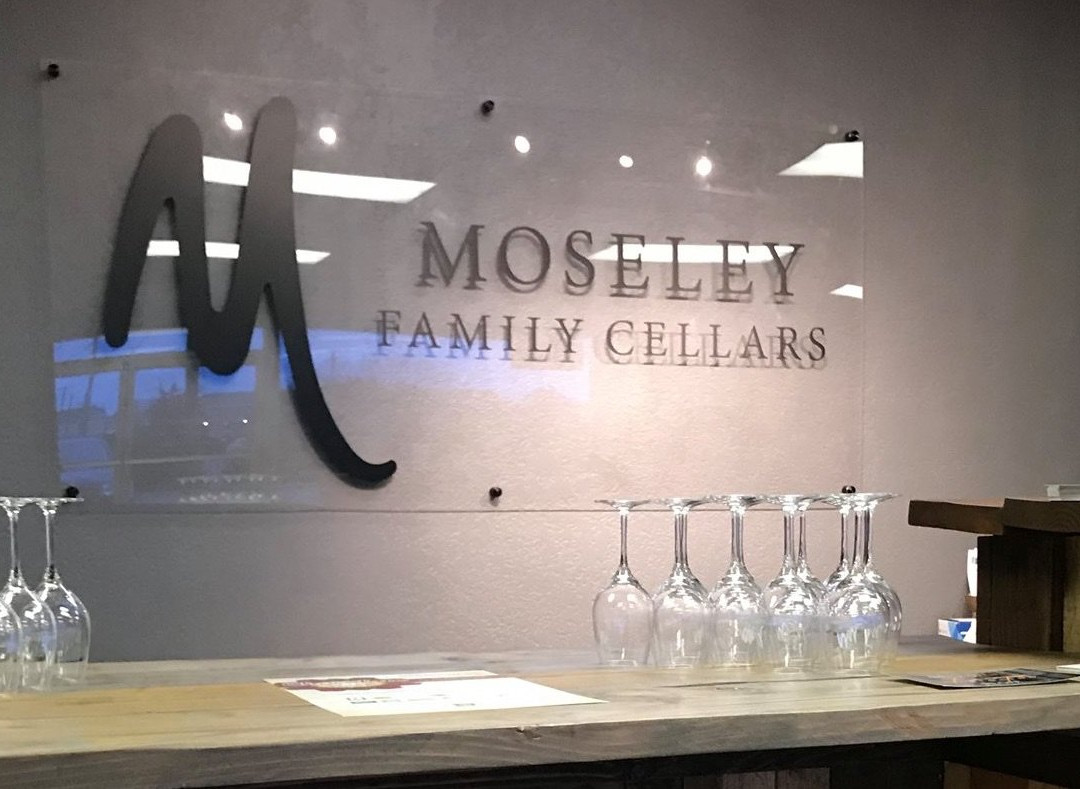 Moseley Family Cellars-雷丁必去景点