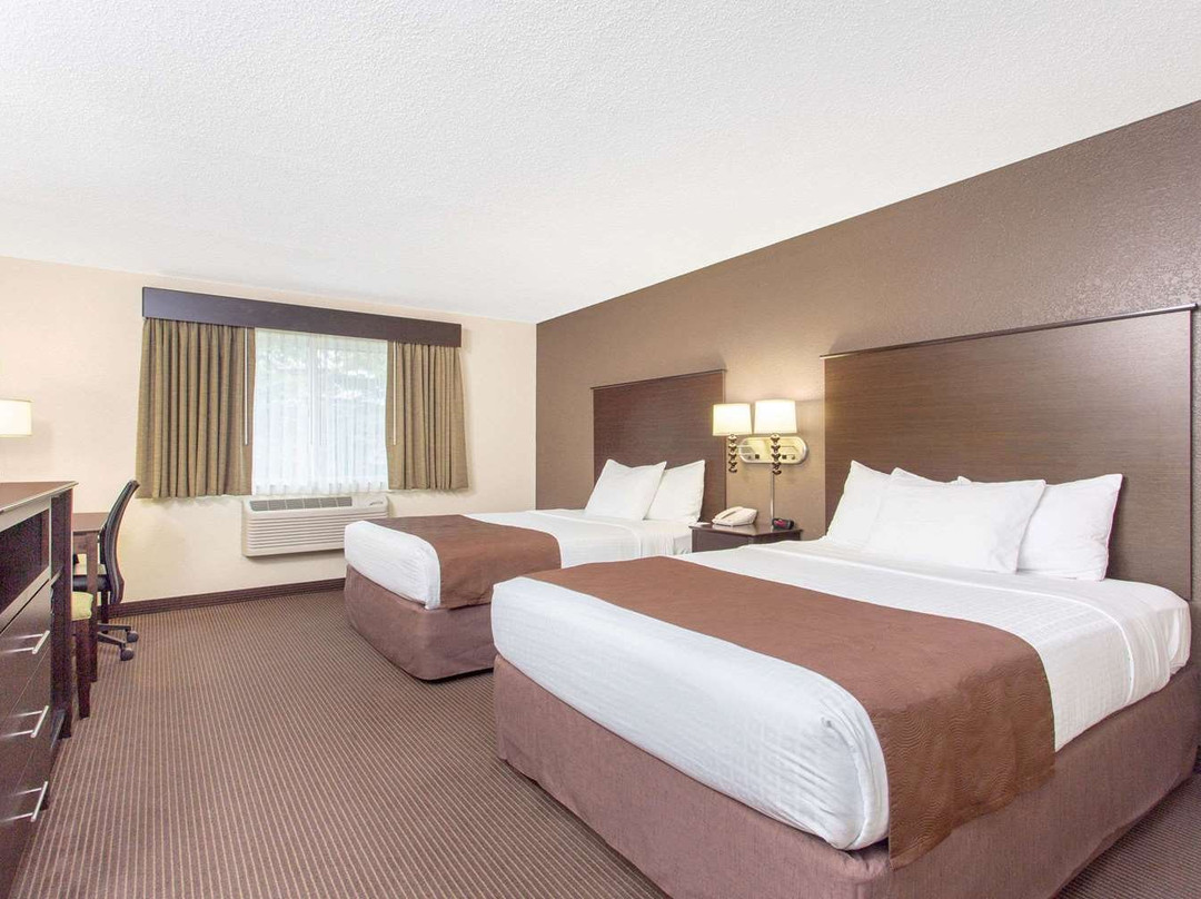 AmericInn by Wyndham Rhinelander主图