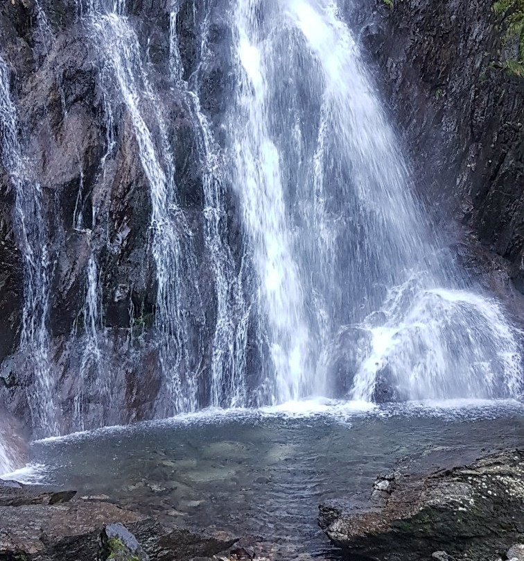 Cascade Du Pissou景点图片