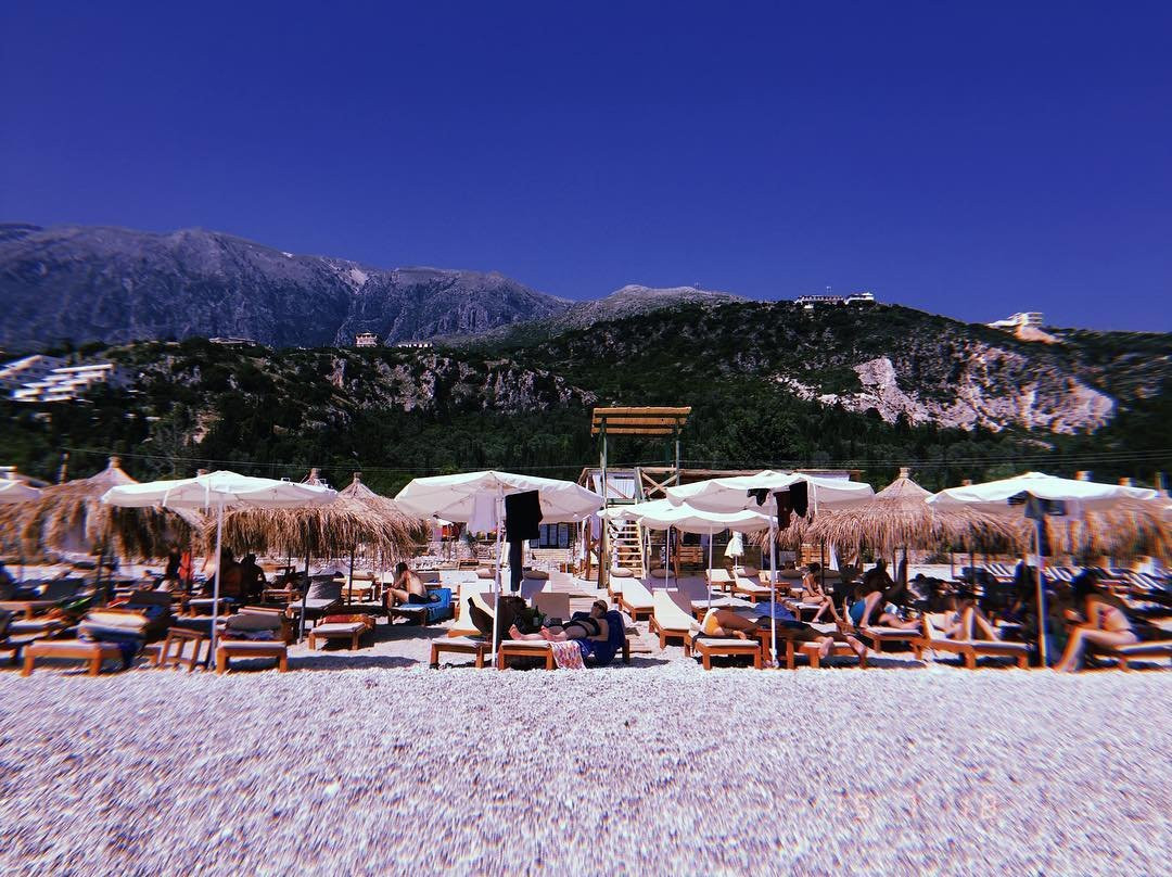 Bamboo Beach Bar Dhermi-Dhermi必去景点