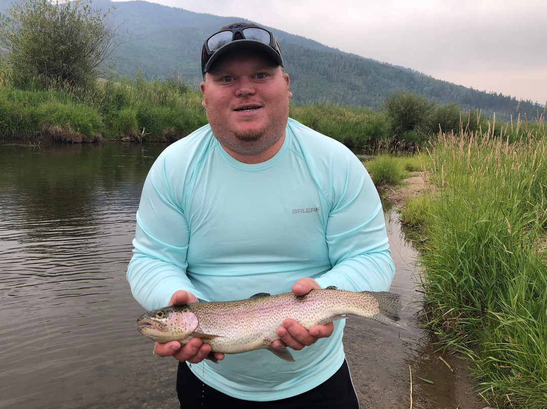 Straightline Sports Outfitters-斯廷博特斯普林斯必去景点