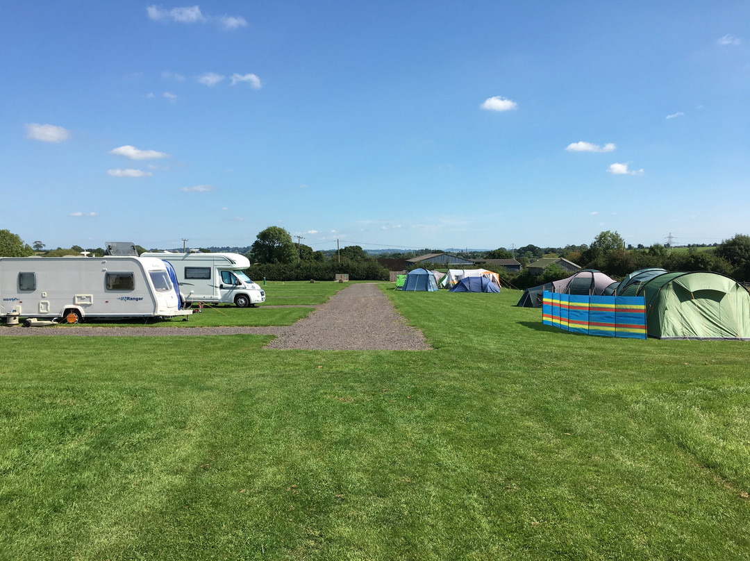 Larks Rise Caravan & Camping Park