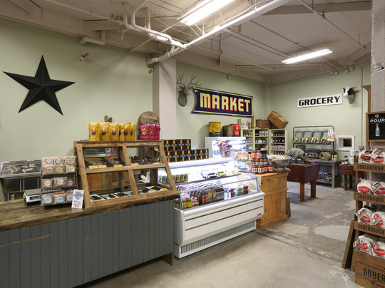 Liberty & Vine Country Store-比灵斯必去景点