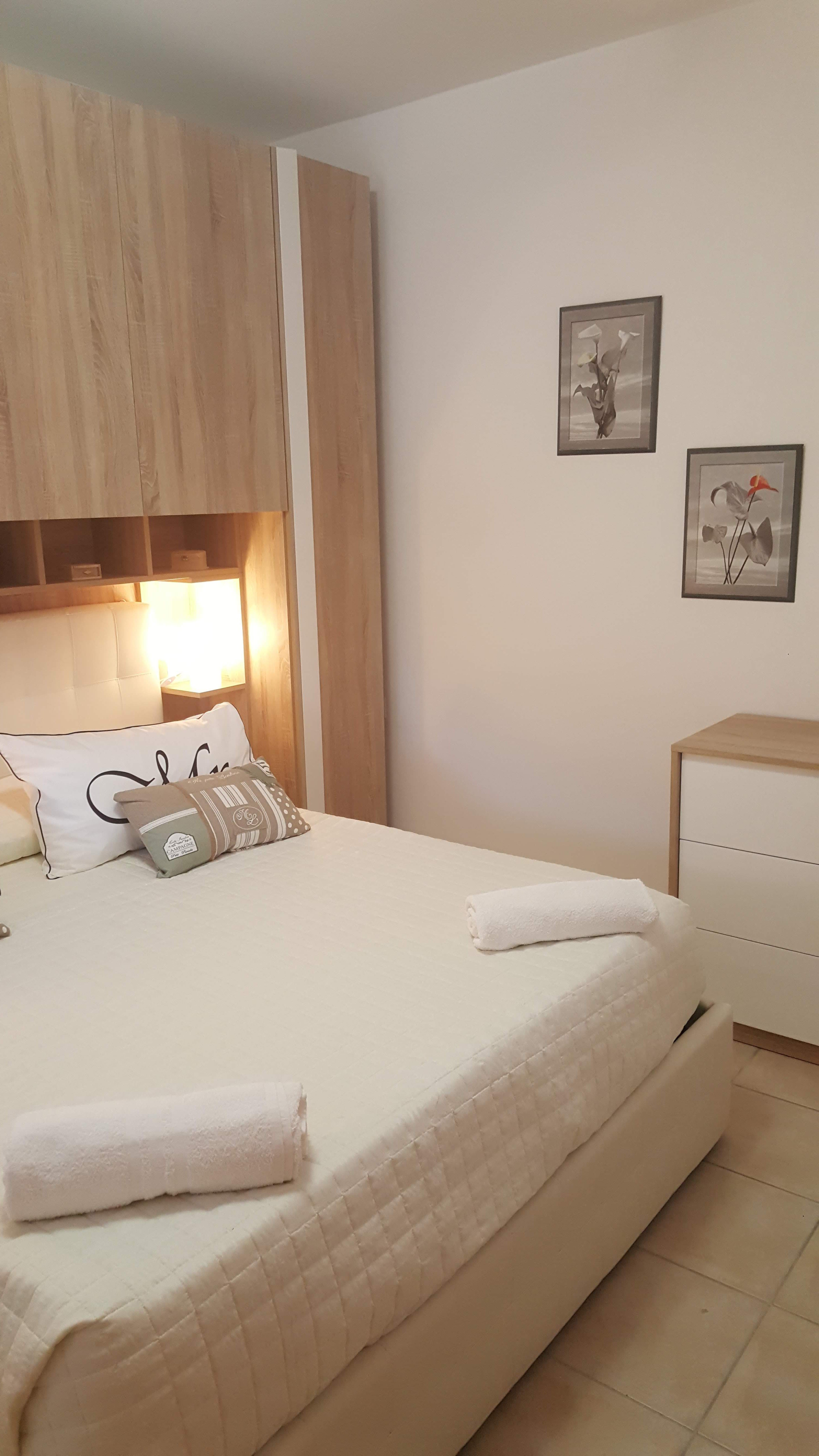 Elbaloves Appartaments Villa-官方