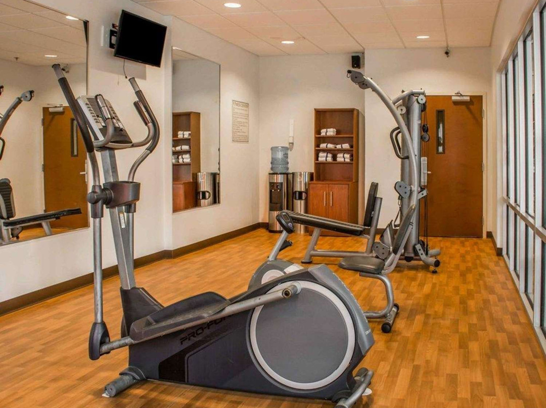 Comfort Suites Huntsville MidCity District at Research Park主图