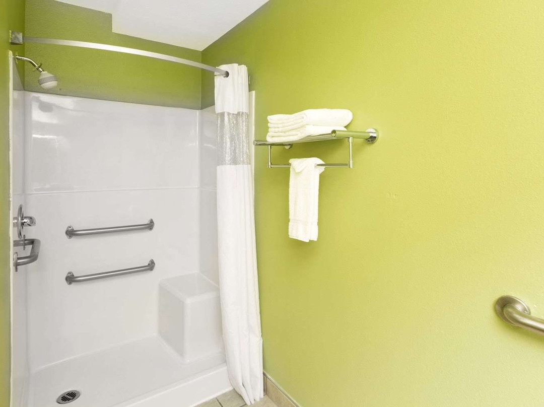 Days Inn by Wyndham Newport OR主图