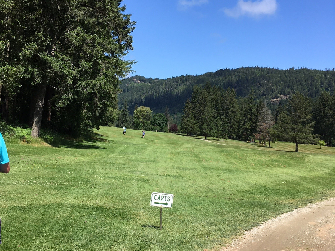 Alberni Golf Club景点图片