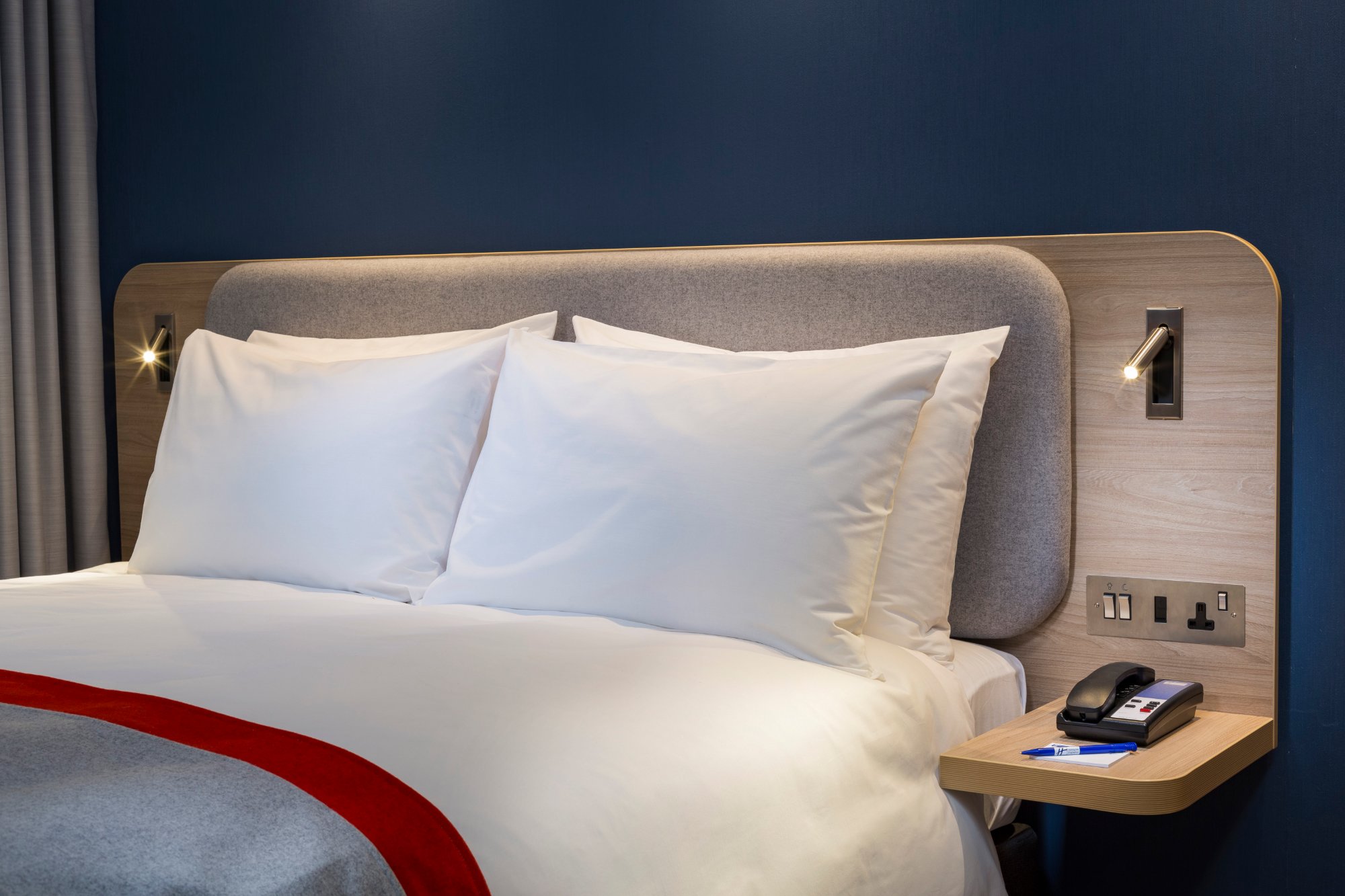 Holiday Inn Express London Heathrow T4-官方