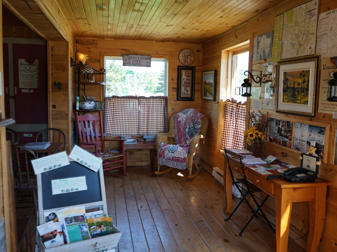 Gîte, Chambre, Chalet St Mathieu du Parc主图