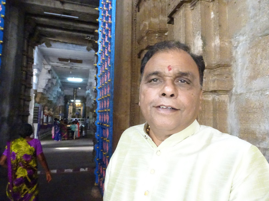 Vaduvur Sri Kothandaramaswamy Temple景点图片