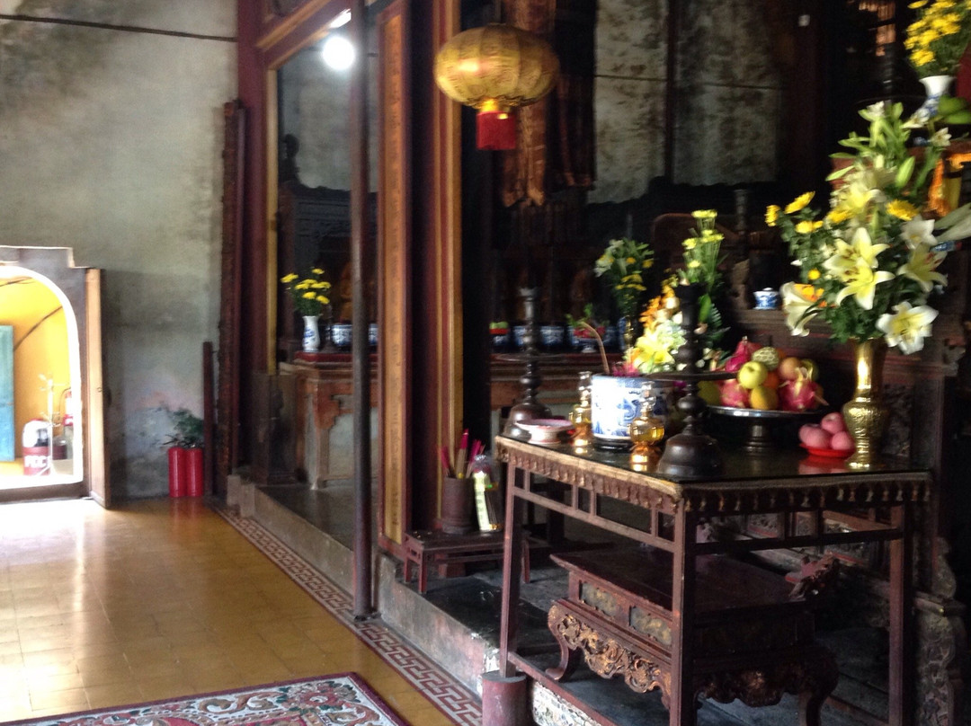 Hon Chen Temple-顺化必去景点