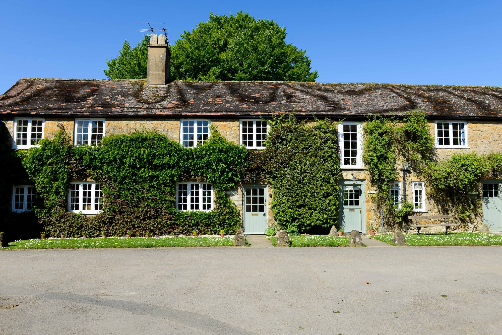 Laverstock Farm-官方