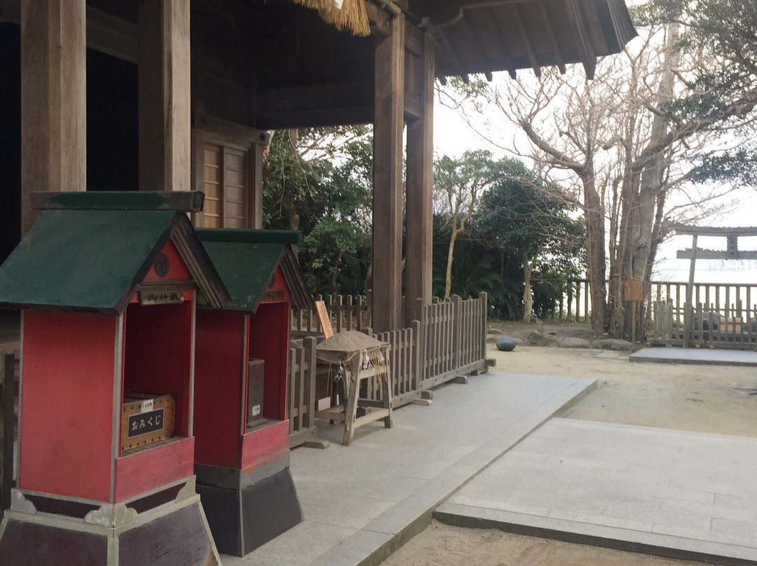 Shikaumi Shrine-福冈市必去景点