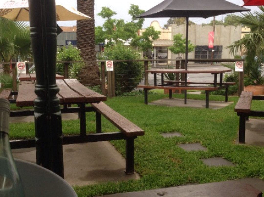 Tocumwal Hotel Motel - The Palms