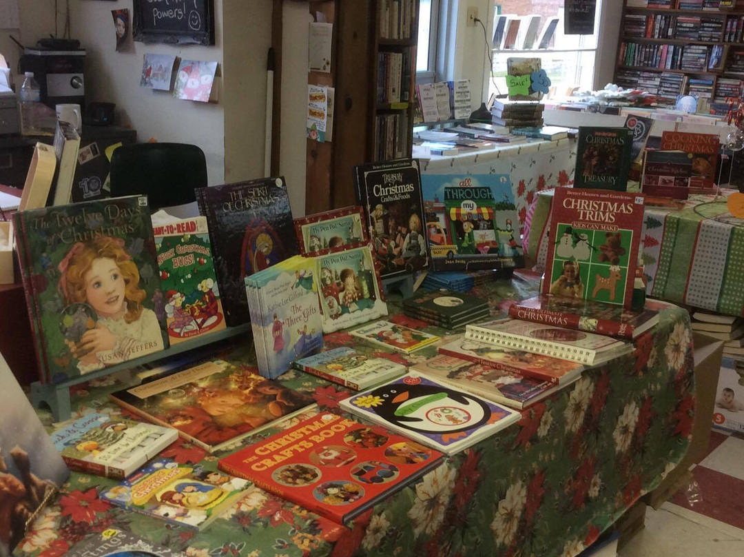 Arlie's Books景点图片