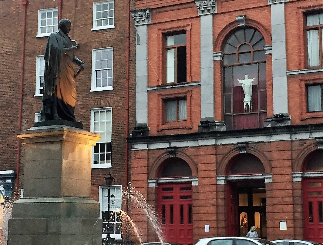 O'Connell Statue-利默里克必去景点