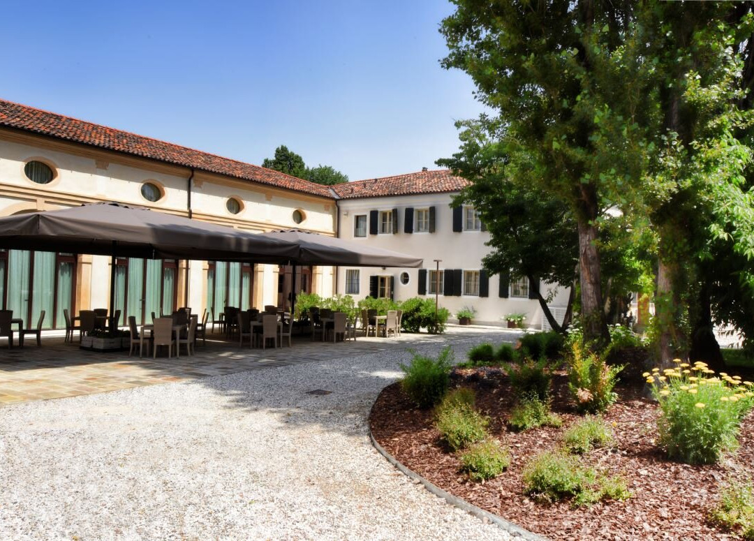 菲耶索达尔蒂科酒店住宿-Hotel Ristorante Magia del Brenta