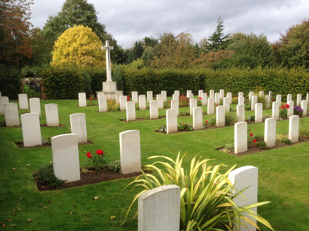Canadian Corner War Graves景点图片