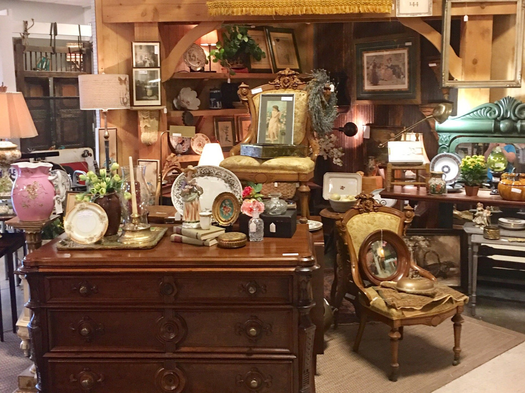 Sheffield Antiques Mall景点图片